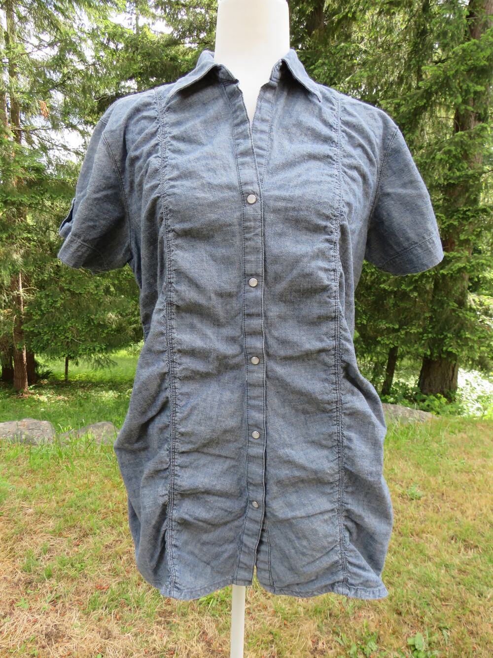 Wrangler Women's L Denim Shirt Pearl Snap Ruched Short Sleeve Western Festival